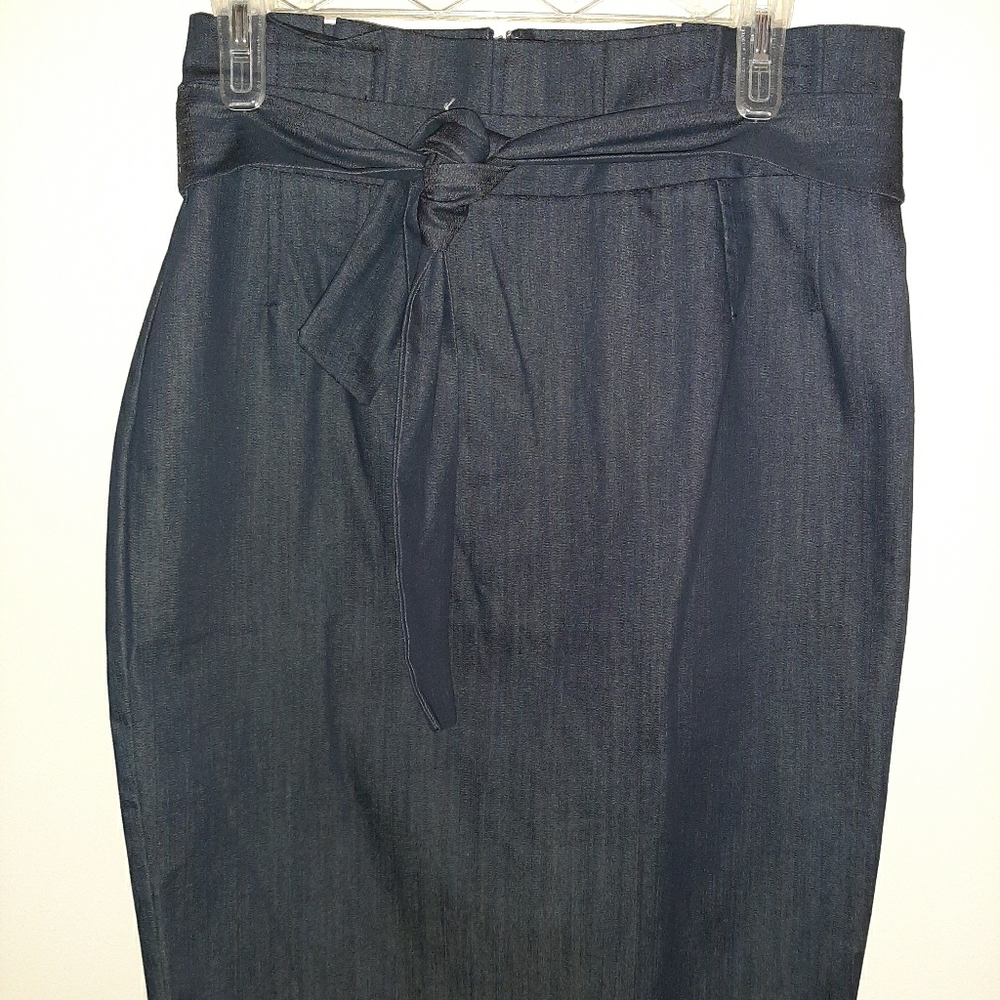 **NEW**NY&CO denim pencil skirt